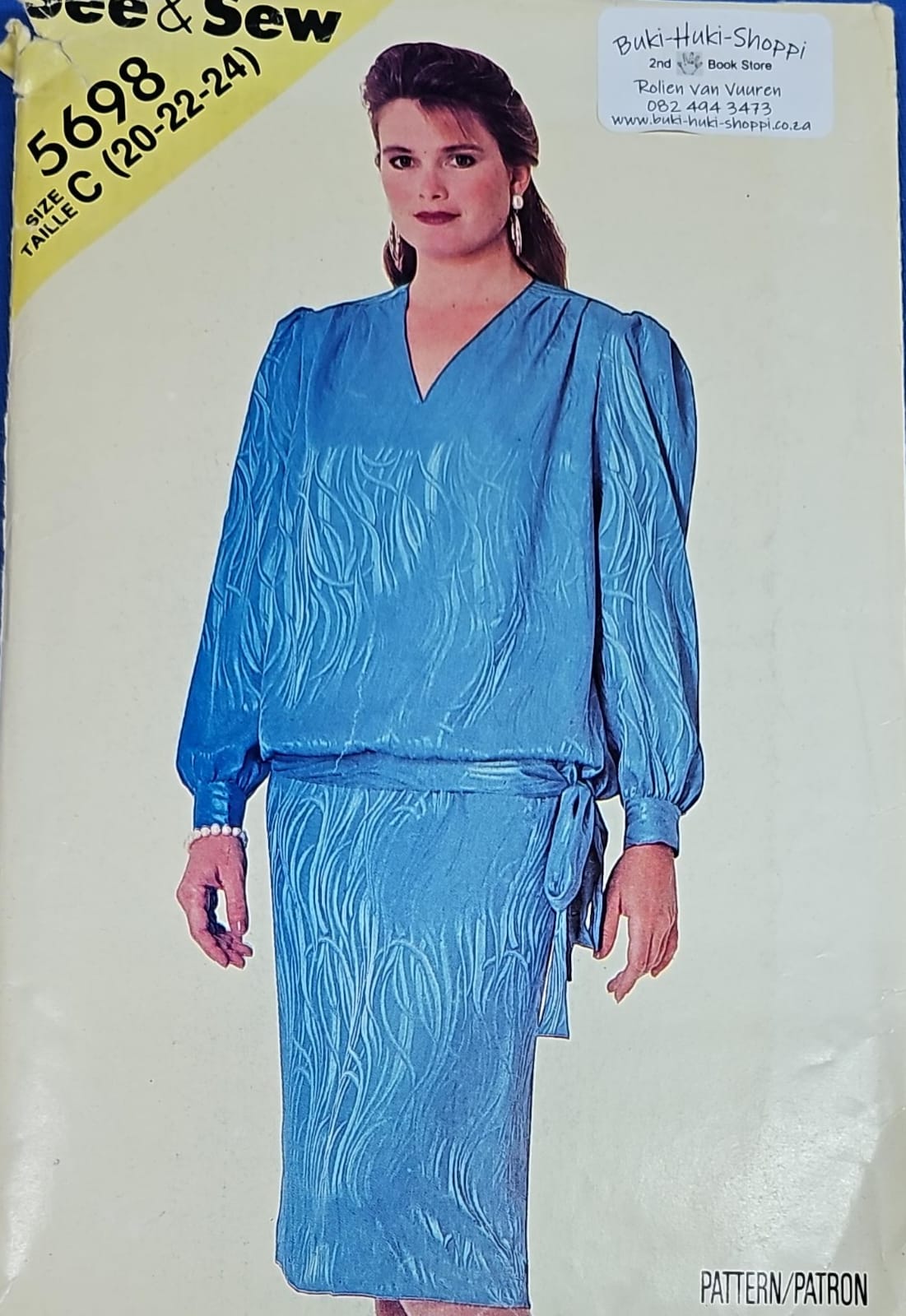 See & Sew #5698 R25 Sewing Pattern Already cut Size 20-22-24